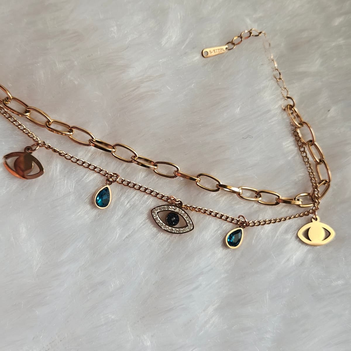 Rosegold evil eye charm bracelet  — image 2