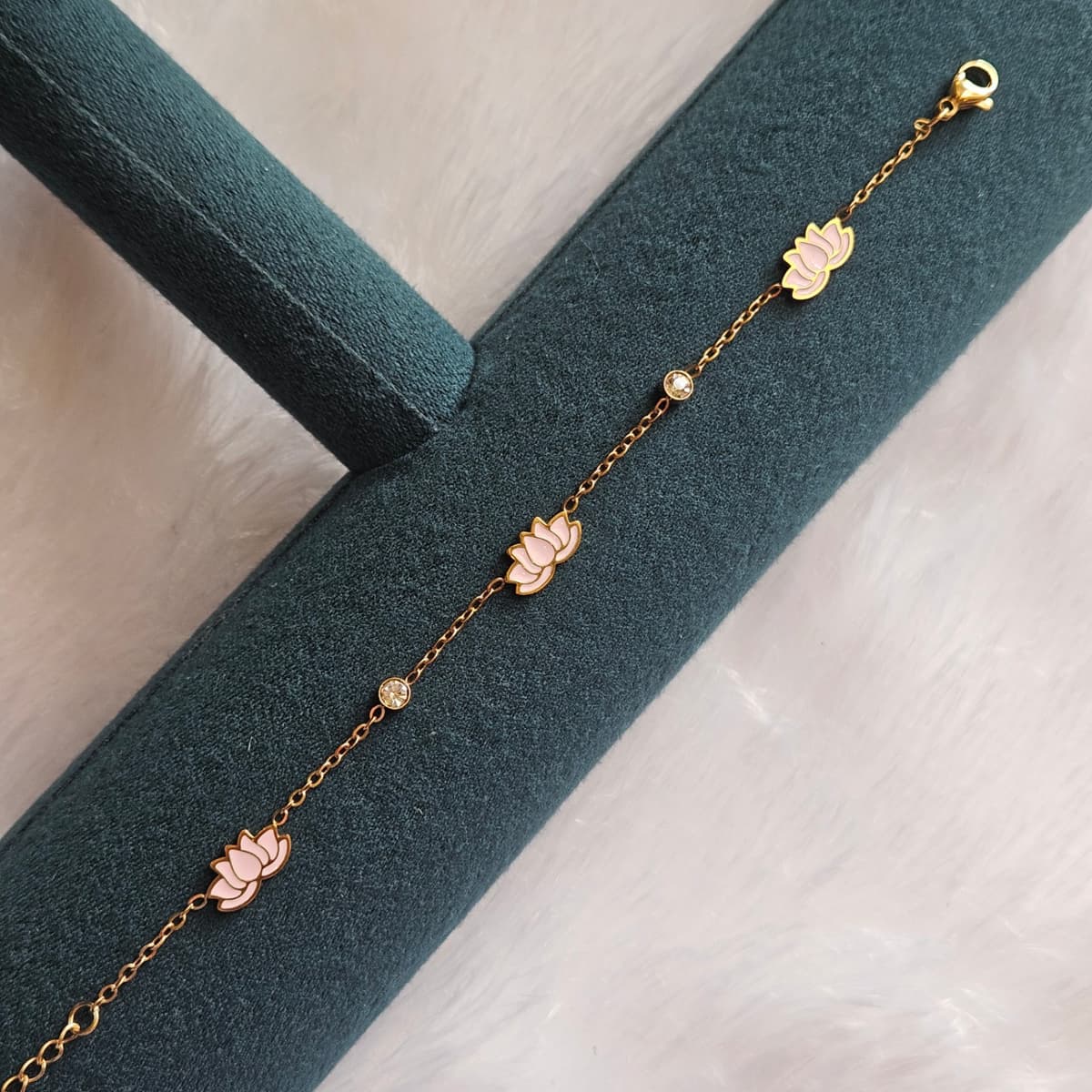 Lotus Bracelet 🪷 