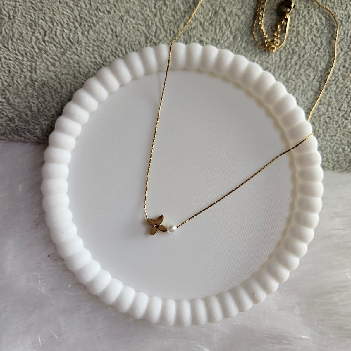 Star Pearl Pendant 