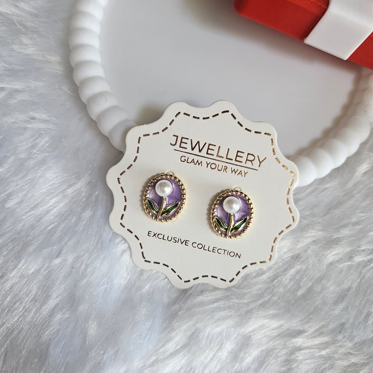 Lavender Tulip Enamel stud — image 3
