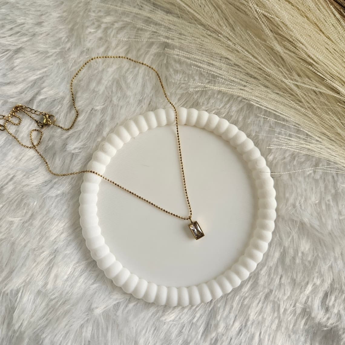 Diamond like Pendant  — image 3