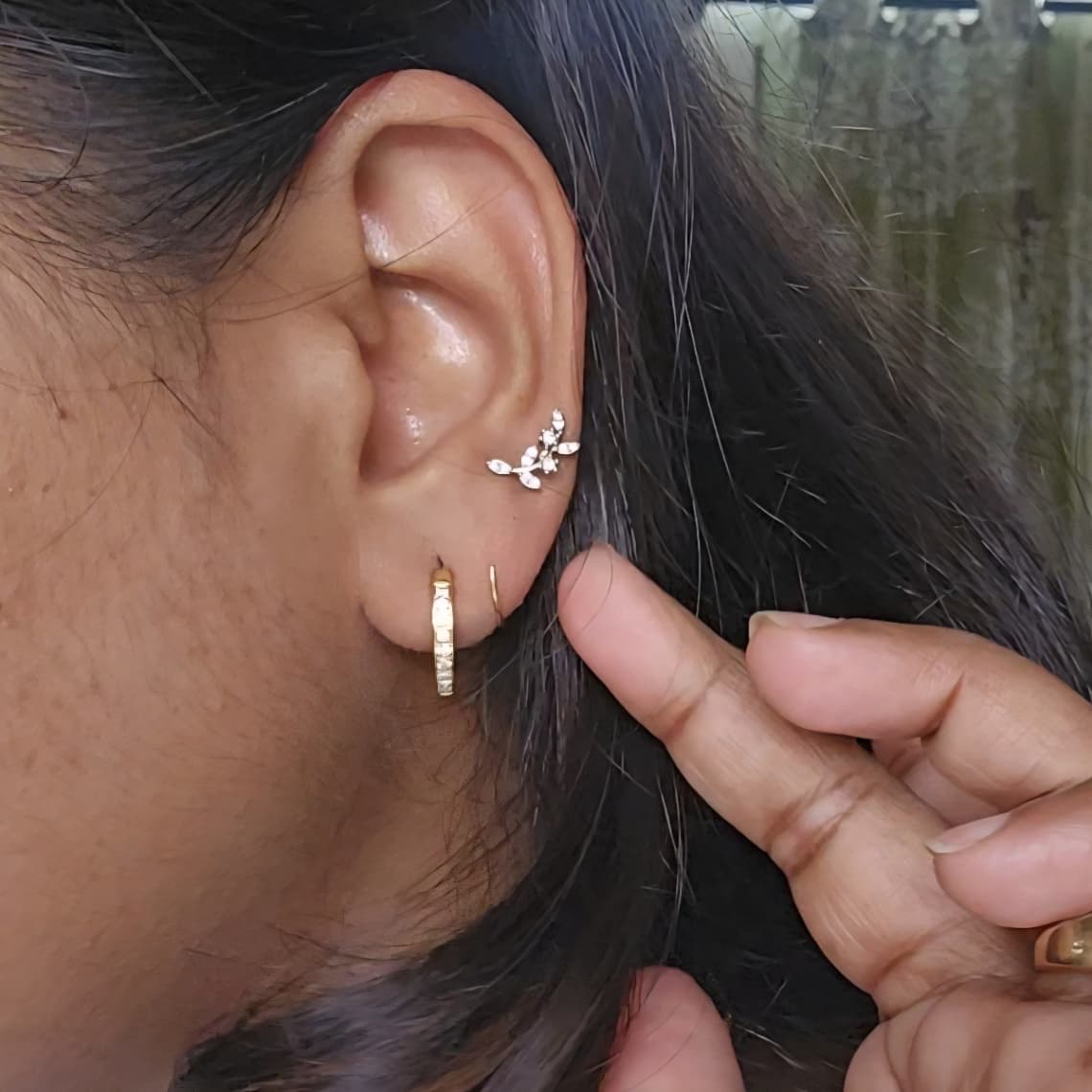 Classic Spiral Stud 
