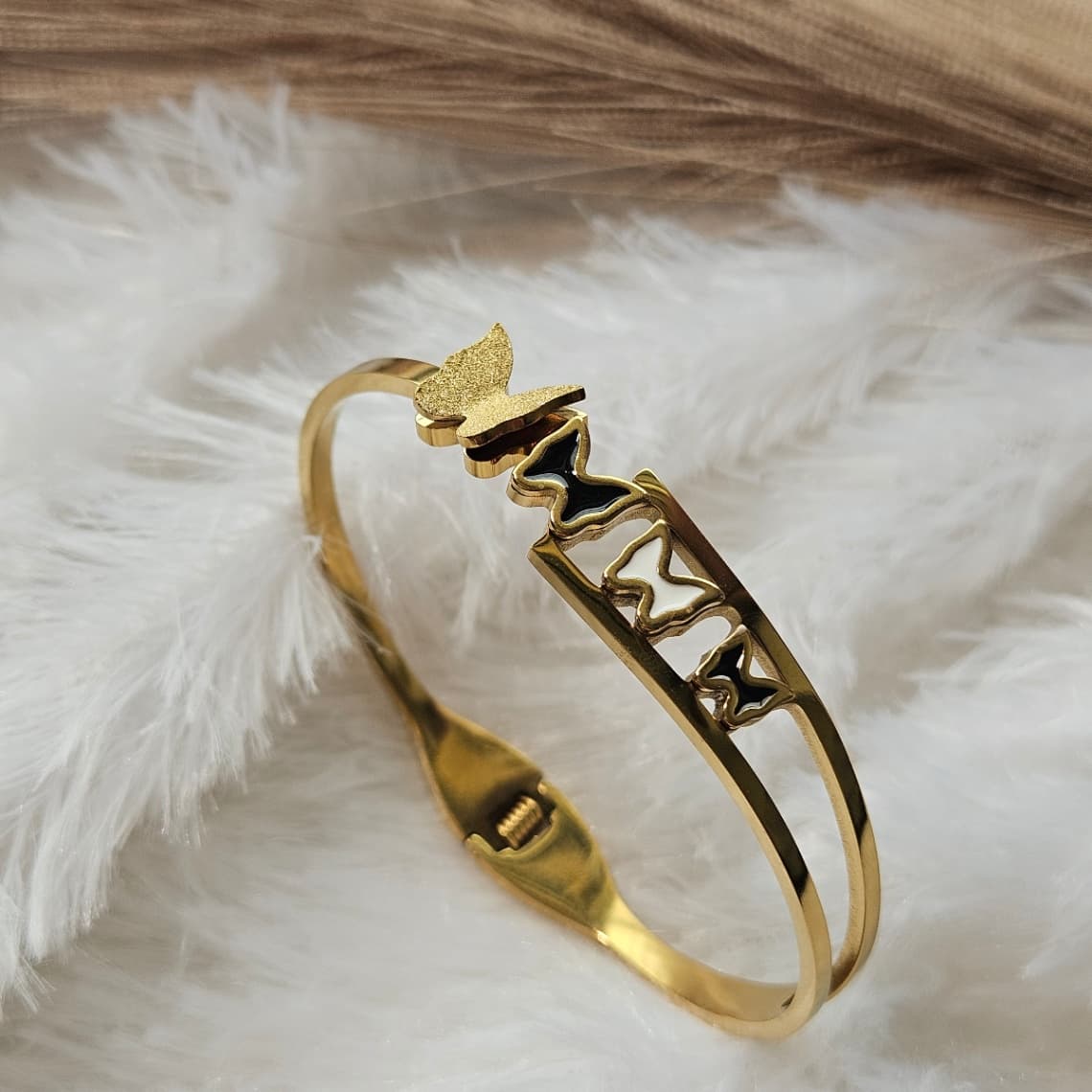 Black & White Butterfly Kada