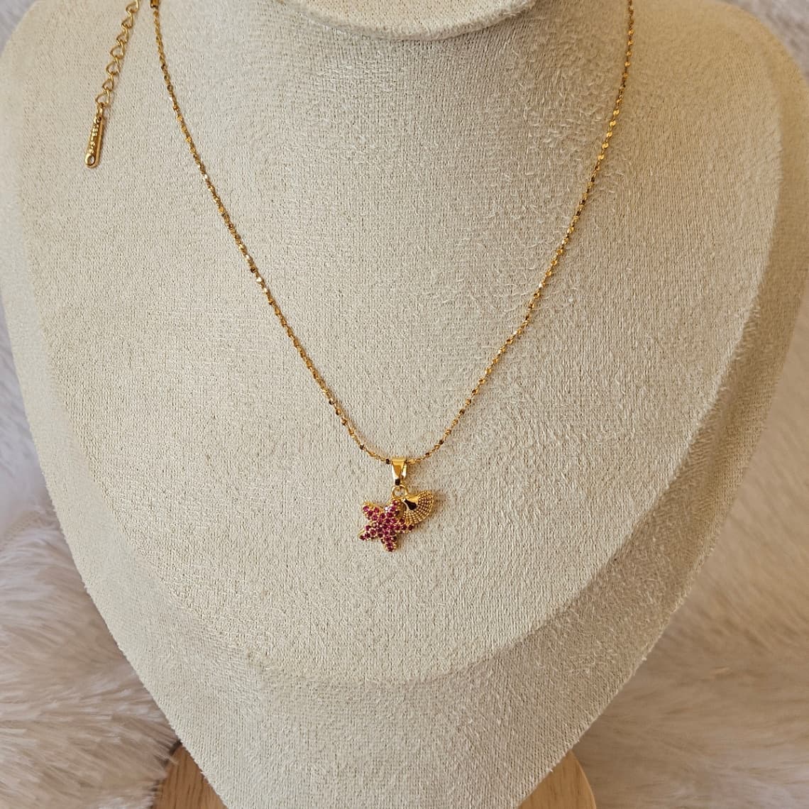 Red Stone Star Charm Pendant 