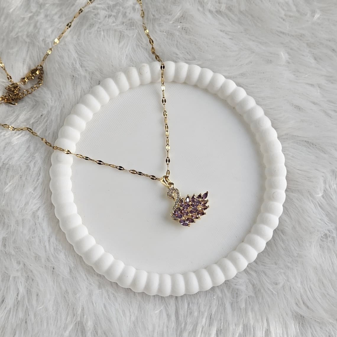 Swan Pendant Purple — image 2