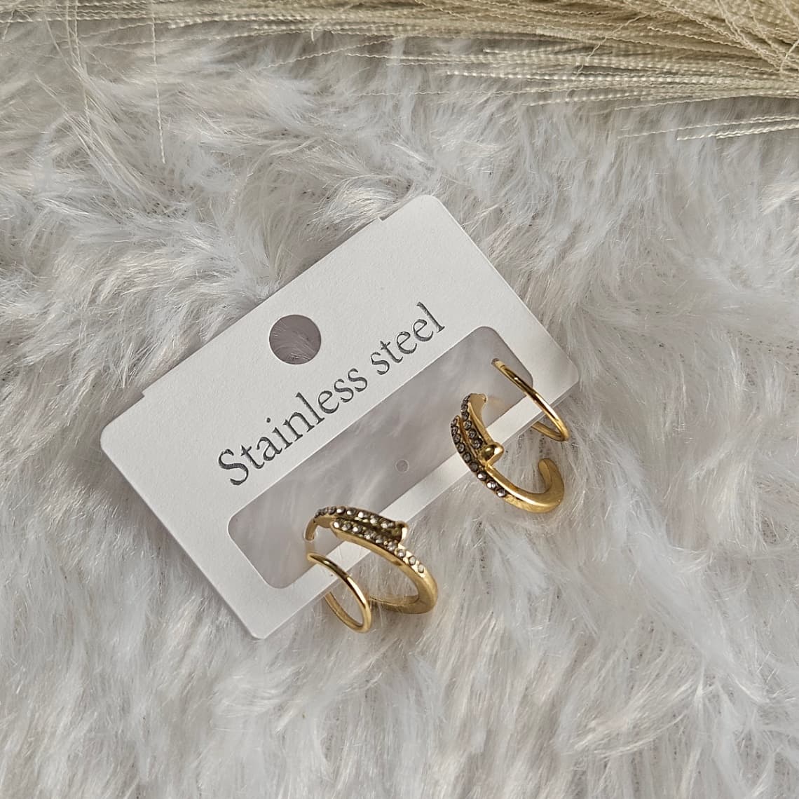 Double Stone Line Spiral Stud — image 3