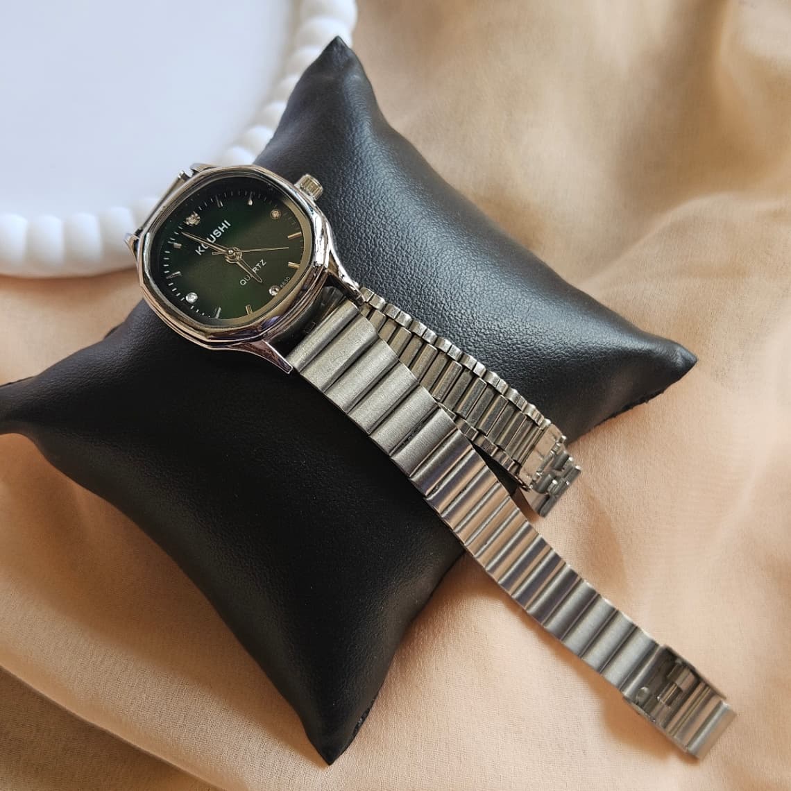 Anti-Tarnish Silver Green Dial Watch — image 3