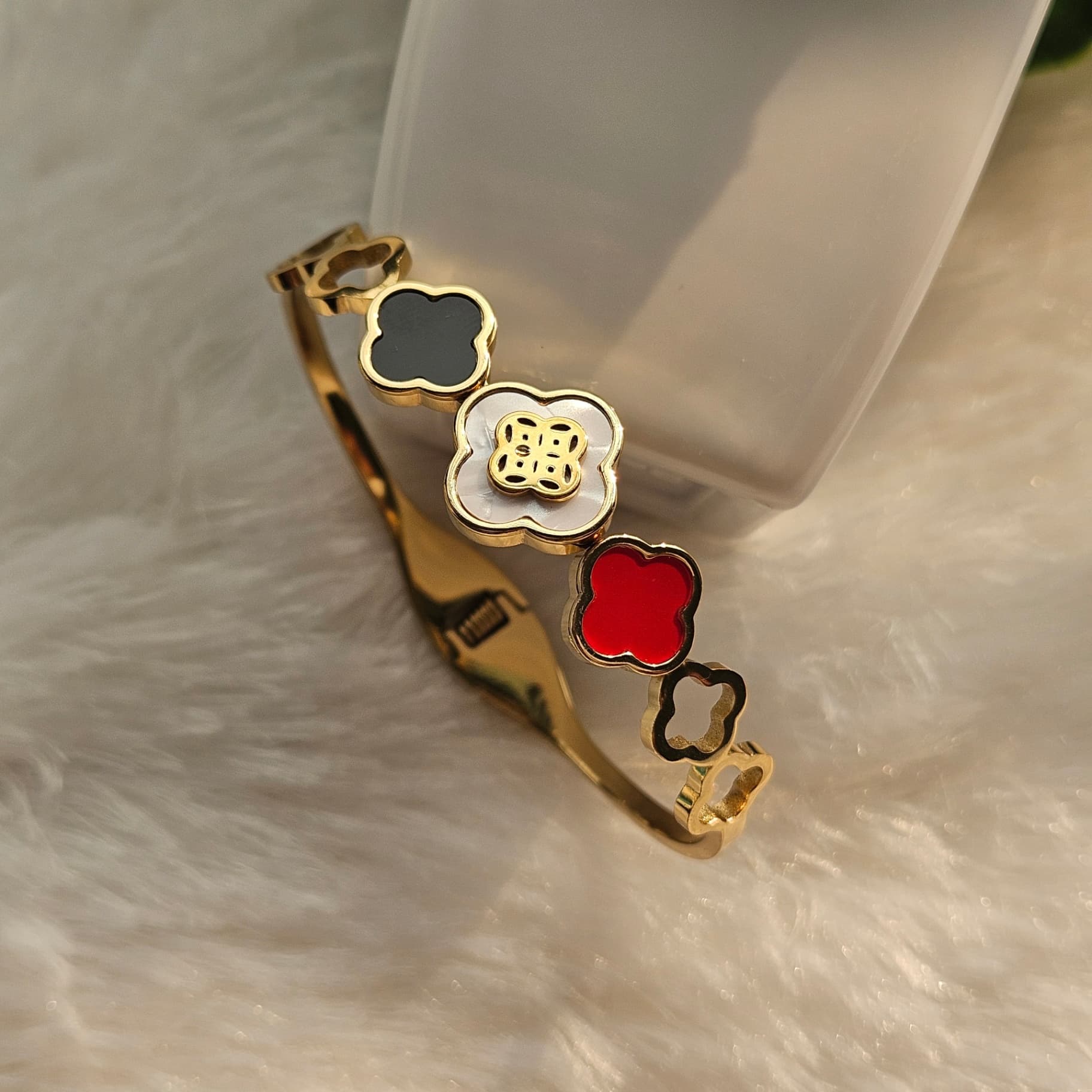 Tricolor Kada — image 2