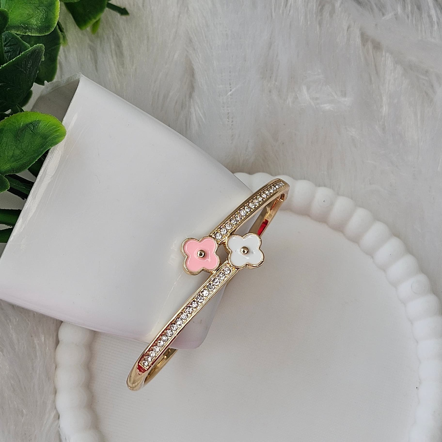 Pretty stone Kada — image 2